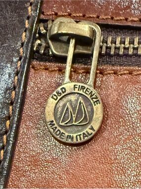 Firenze D&D Made in Italy med/Large shoulder purse